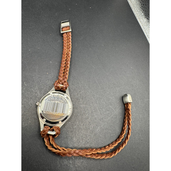 Vtg Eddie Bauer Ladies Cord Bracelet Watch Cream Dial Quartz Water Resist 165FT